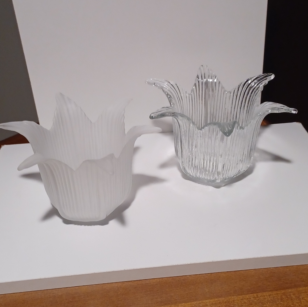 NWOT PartyLite Petal Shaped Candle Holders - 1 is Frosted White & 1 is Clear